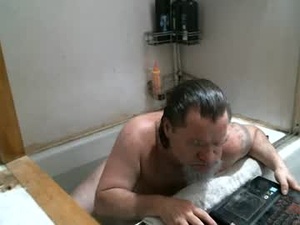 Screenshot from mikehunt_44 webcams