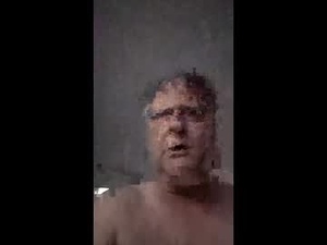 Screenshot from mikelikesicet webcams