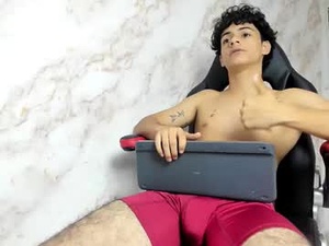 Screenshot from mikey_banji webcams