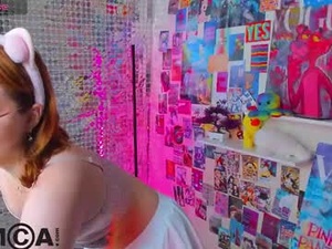 Screenshot from miki_miki_ webcams