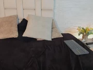 Screenshot from mila_hudson webcams