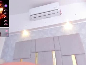 Screenshot from milasaenz1 webcams