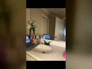 Screenshot from milkmarie123 webcams