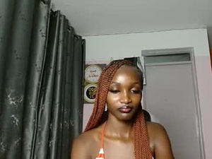 Screenshot from milkmint_ webcams