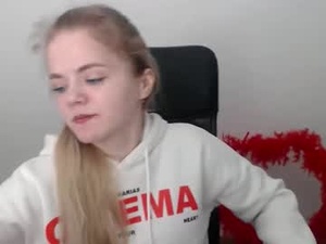 Screenshot from millaloveli webcams