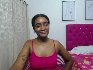 Screenshot from millysweetass webcams