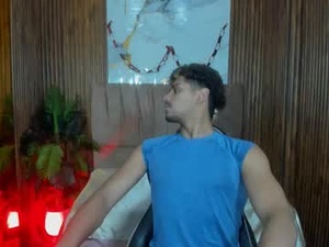 Screenshot from milo_tay webcams