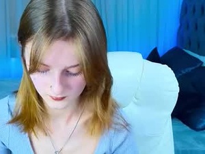 Screenshot from miss___alisa webcams