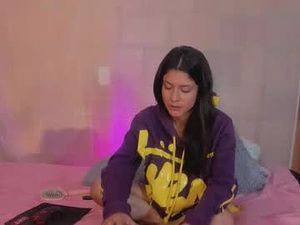 Screenshot from miss_antonella___ webcams