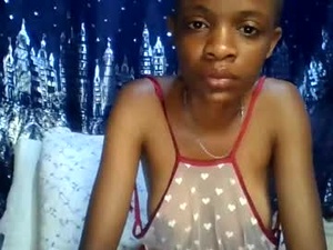Screenshot from miss_belllo webcams