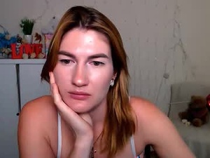 Screenshot from miss_hellen_k webcams