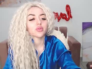 Screenshot from miss_kiten webcams