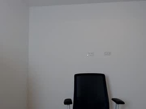 Screenshot from miss_sophiiee webcams