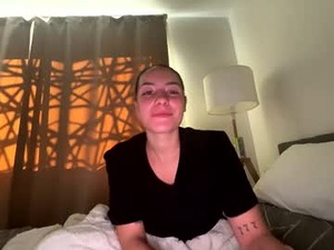 Screenshot from misselbellexxx webcams