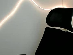 Screenshot from missevax_ webcams