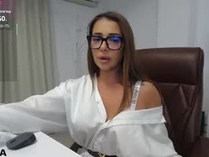 Screenshot from missrachelxo webcams