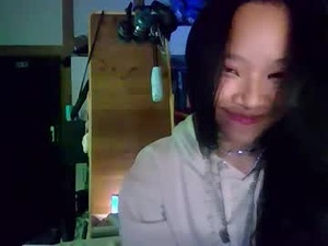 Screenshot from missversatile webcams