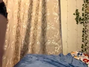 Screenshot from missy_sprite webcams