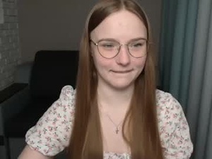 Screenshot from miya_mimi webcams