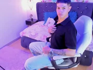 Screenshot from mk_maqueen webcams