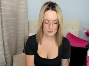Screenshot from mollycrazy webcams