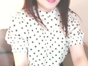 Screenshot from momo612238 webcams