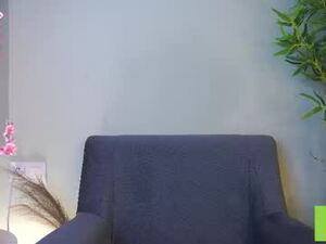 Screenshot from money_banny webcams