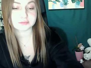 Screenshot from monica_211 webcams