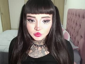 Screenshot from morganmoon1 webcams