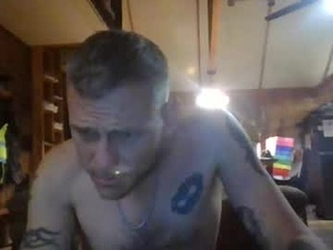 Screenshot from mr_anonymous025 webcams