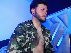 Screenshot from mr_domination369 webcams