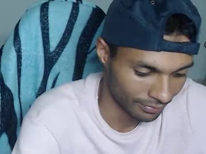 Screenshot from mr_max__ webcams