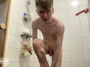 Screenshot from mr_notfatguy webcams
