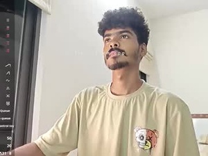 Screenshot from mrbuddy85_0 webcams