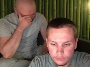 Screenshot from muffin__men webcams