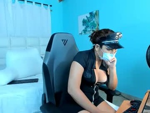 Screenshot from mysterious_model webcams
