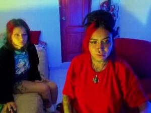 Screenshot from nana_cirkus webcams