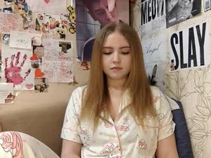 Screenshot from naomibarhydt webcams