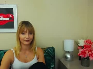 Screenshot from natalie_live webcams