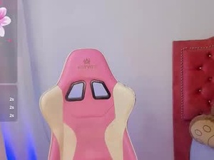 Screenshot from nathaly_evans18 webcams