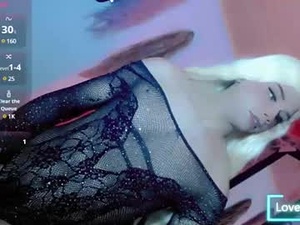 Screenshot from naughty_ambar_18 webcams