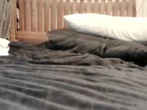 Screenshot from naughtyboyq992 webcams