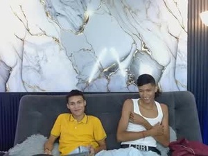 Screenshot from naughtyboys_1 webcams