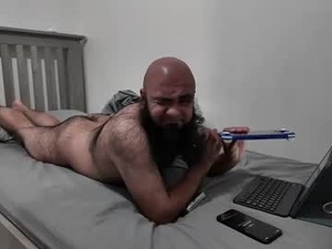 Screenshot from naughtyfuzzy69 webcams