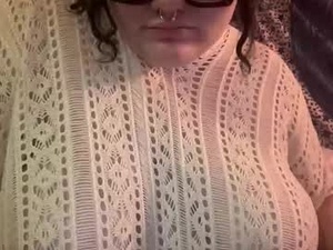 Screenshot from naughtygirl637100 webcams