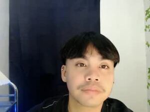 Screenshot from naughtypatrickxx webcams