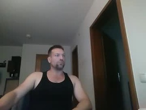 Screenshot from needfullthx webcams