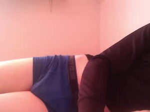 Screenshot from needmoney120637 webcams