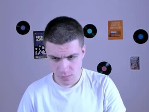 Screenshot from neo_raze_ webcams