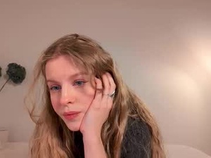 Screenshot from nickacherie webcams